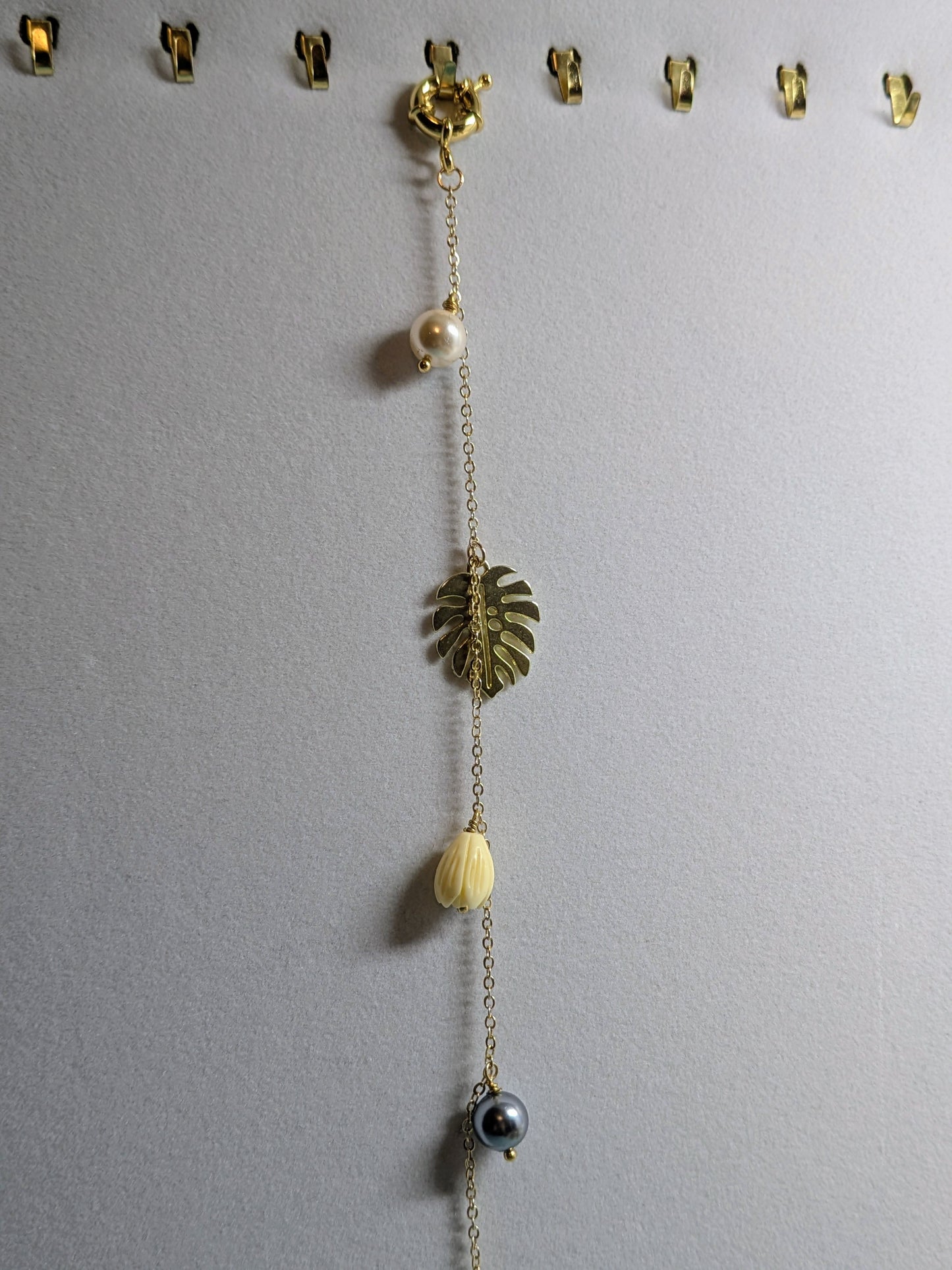 Monstera & Pikake Pearl Charm Bracelet