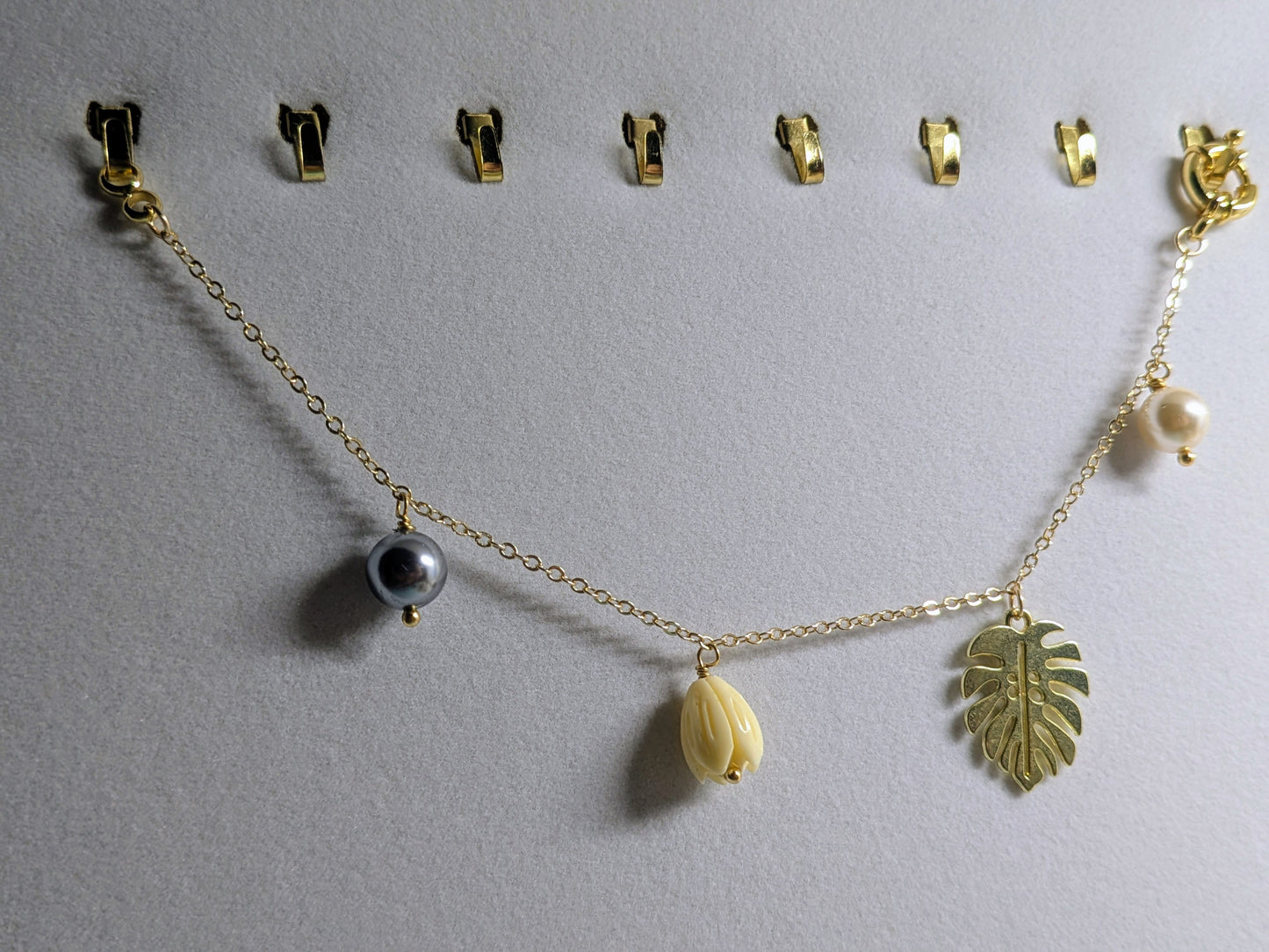 Monstera & Pikake Pearl Charm Bracelet